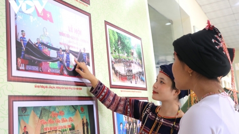 PHÚ YÊN: PA DƯR RÂU BƠƠN PAY PA CHÔ ÂNG ĐHANUÔR ACOON COH TƠỢ 70 - 73 ỨC ĐỒNG COH MUY C’MOO