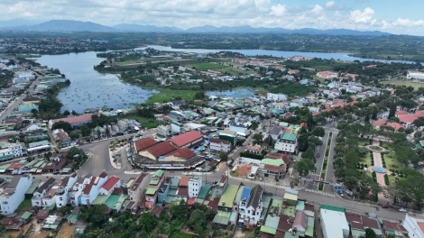 Dăp rgum khoáng sản rŭn in nkual ƀon lan gŭ ƀư jêr jŏt an hang rmưn rnăk ƀon lan 