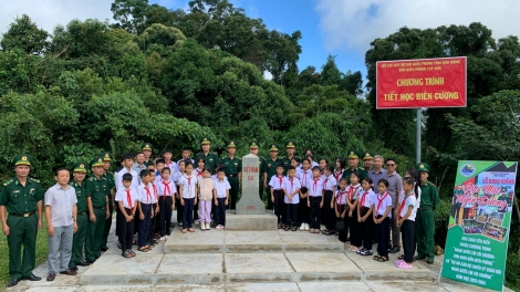 Tơbêng tơdroăng mơjo pâ Tơnêi têa ing roh po lăm hriâm a tơkăng kong
