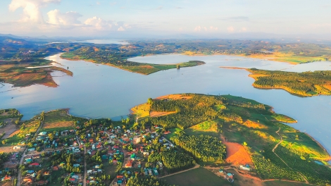 Bên sông Đak Bla em ca