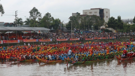 Sóc Trăng: Lễ hội Óoc Om Bóc - đua ghe Ngo khu vực ĐBSCL diễn ra từ 9-15/11