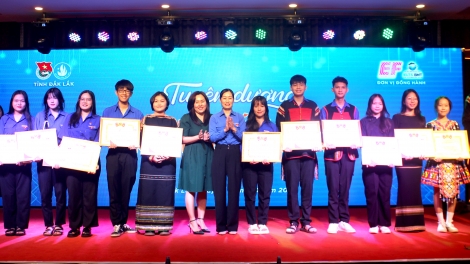 Jờng rơ kơnòm bơsram, cau bơsram dờng pơnrơ jak càr Dăk Lăk 