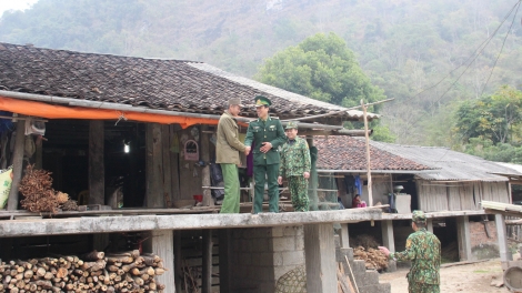 Cao Bằng: Phát huy vai trò người uy tín ở các bản làng