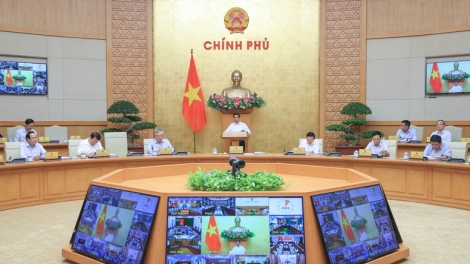 THU TUONG PHẠM MINH CHÍNH GINUM BIAI ONLINE HAONG 63 TINH, BAN DALAM NEGAR  