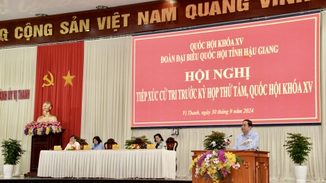 Kruanh Quốc hội Trần Thanh Mẫn mâp nuĭh ƀon lan nkual ƀon têh Vị Thanh, n’gor Hậu Giang 