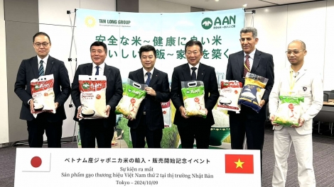 ពត៌មាន ម៉ោង​ ៦