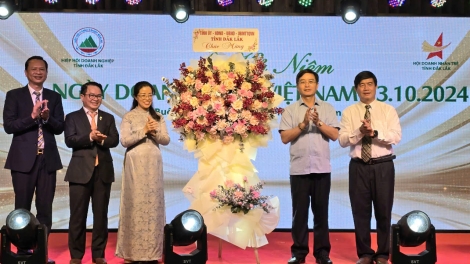 Dak Lak ƀư nkah gĭt 20 năm Nar Doanh nhân Việt Nam