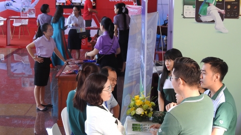 Kon Tum po rôh hôp pơhlêh cheăng tiô kơxô̆ 