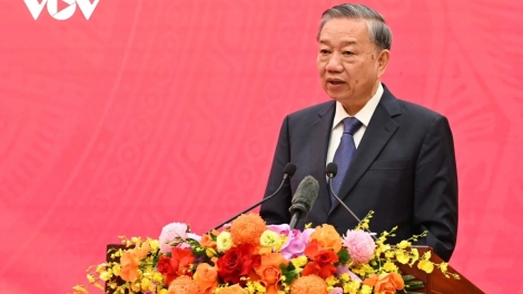 TỔNG BÍ THƯ PÂH BHIÊC BHAN HƠNH DEH 75 C’MOO T’NGAY BHRỢ T’VAIH BAN ĐỐI NGOẠI TRUNG ƯƠNG