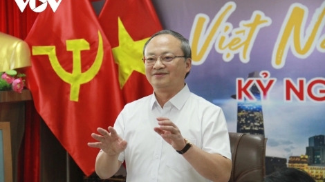 TỔNG GIÁM ĐỐC VOV CHA MÊỆT LÊY BHIỆC XAY BHRỢ T’NOOI BH’RỢ “VIỆT NAM – KỶ NGUYÊN VƯƠN MÌNH”