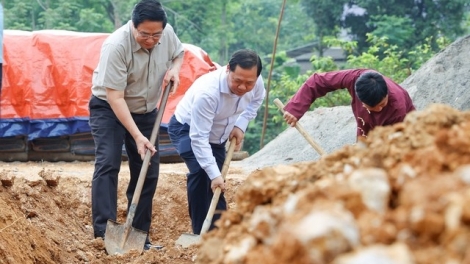 JHUL KHANG BRUK NGAK BREI OH DAOK BAOH SANG TAIK TAHAK DALAM NEGAR 