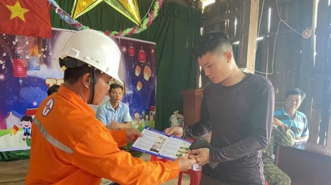 Vâ tơniăn on tơhrik mơ’no pơxúa tung cheăng kâ rêh ối kơpong tơkăng kong Dak Lak