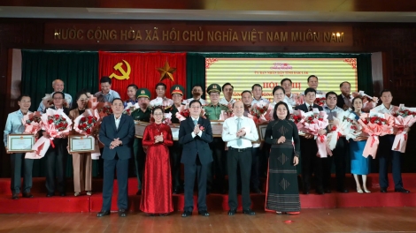 Uă broă lơh chờ gờm 120 nam Ngai crơng gơs càr Dăk Lăk