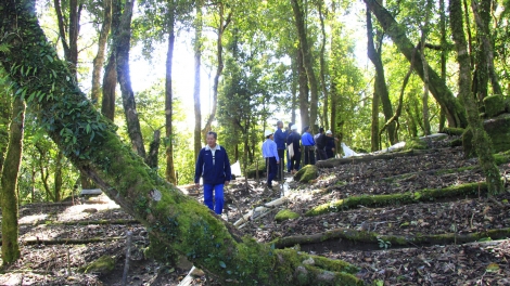 Đei yoa 'lơ̆ng đơ̆ng pơtăm 'long pơgang tơ̆ Kon Tum