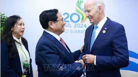 Pôa Phạm Minh Chính, Ngế pro xiâm hnê ngăn tơnêi têa trâm Kăn xiâm pơkuâ kong têa Mih