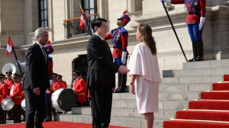 Khua mir sir dêh čar Peru čơkă jum Khua mir sir ơi Lương Cường čuă sit nik Peru