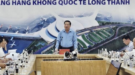 PATAOM DOM PHUN JIEN PADAI, MANUAC URANG TAME NGAK SALAH MBLANG KAPAL HAOK  LONG THÀNH