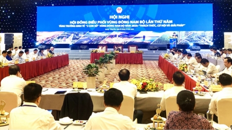 THU TUONG PHẠM MINH CHÍNH CAONG KHIN BREI PEIH NGAK DOM DANAK DAK PRAONG DI BHUM  DONG NAM BO