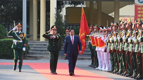 Khua dêh čar ơi Phạm Minh Chính nao čuă hăng mă bruă tom Sang hră hrăm tơlơi kơhnâo ling tơhan