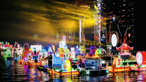 ពត៌មាន ម៉ោង ១៥