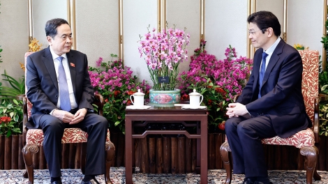 Kơdră chĕp pơgơ̆r Kuô̆k hô̆i Trần Thanh Mẫn pơma dơnuh hăm Thủ tướng Singapore