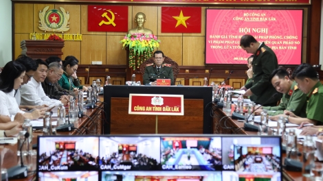 Dak Lak mbơh njrăng geh nău tih pháp luật geh tât pháo rtoh 