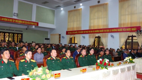 Kahan krĭng V mkŏ mjing hdră bi tuôm hlăm knăm bi hdơr 80 thŭn hruê knhuah gru Lĭng kahan yang ƀuôn Việt Nam (22/12) 