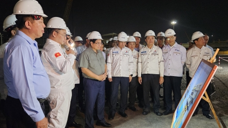 Thủ tướng Phạm Minh Chính vang truh hăm dôm tơdrong jang gĭt kăl kơ Grŭp jang Đak dâu Việt Nam