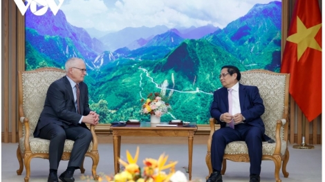 Thủ tướng Phạm Minh Chính sơng pơma dơnuh hăm Kơdră chĕp pơgơ̆r Khul jang kmăi kmŏk bán dẫn Hoa Kỳ