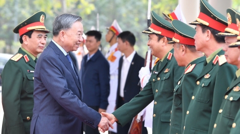 Tổng Ƀí thư ồng Tô Lâm còp mờ lơh broă tàm Hìu prap gàr phan kwơ Jơnau kah yau Ling klàng Việt Nam 