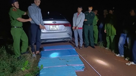 Njrăng n’gang tăch n’glăp hôch pháo ta trong n’har bri Gia Lai