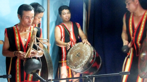 Hơhdruê rak ngăn chiâk