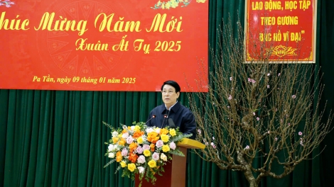 Pôa Lương Cường, Kăn xiâm hnê ngăn tơnêi têa rơkâu Têt a cheăm Pa Tần, Lai Châu