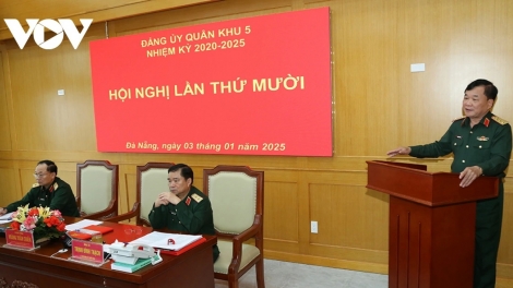 THỨ TRƯỞNG BỘ QUỐC PHÒNG: BHRỢ PA DƯR C’BHUH VŨ TRANG QUÂN KHU 5 K’RƠ MÂNG ZÂP PRANG