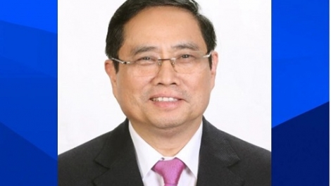 Pôa Phạm Minh Chính, Ngế pro xiâm hnê ngăn tơnêi têa pôu mâu kong têa châu Âu