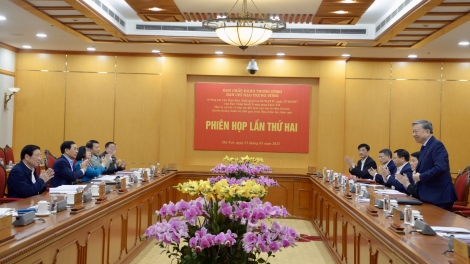 Mpồl Sồr lơh Dà lơgar bè tơn jơh broă lơh jat Jơnau lơh nền tàm pơrjum sồ 18 pơrjum dơ̆ 2 