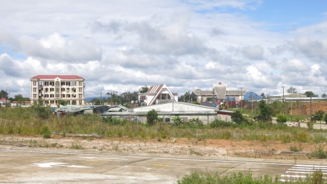 PA ZÊNG ĐỢ MƠ PR’ĐƯƠI PR’DUA PAY PA GLUH CÂL ĐHỊ CỬA KHẨU BHA LANG K’TIẾC NAM GIANG DƯR BÂC