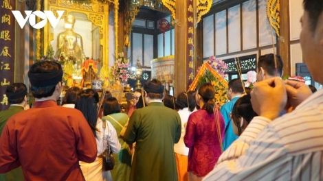 BẤC ƠL ĐHANUÔR LÂNG T’MOOI TƯỚC PÂH BHIỆC BHAN ĐỀN HUYỀN TRÂN