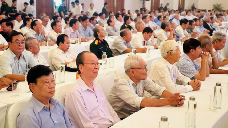 QUAN KHU 7 PEIH BRUK PATAOM MBAOK LABAIH 650 URANG VAKIL RAJAKAR PAKAT GLAONG BOL LIN PADEIH HƯU, PADEIH NGAK BRUK 