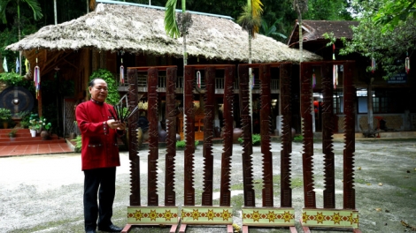 SAKA MENG KREIM JANIH ILAMO BHAP BINI DI URANG BANGSA MƯỜNG TINH HOA BINH 