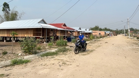 PHÚ YÊN T’BHLÂNG T’BIL LƠI LÂH 1.600 ĐHR’NONG ĐONG ZIR XRĂH