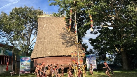 PA CĂH BH’RỢ BHUÔIH T’DZỌOT ĐÁC ĐHỊ VEL VĂN HÓA – DU LỊCH ZẬP K’BHUH ACOON COH VIỆT NAM