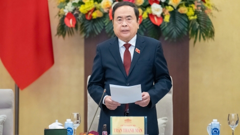 Năl nau kan, nau dơi, ndâk ntŭk kan bah Quốc hội