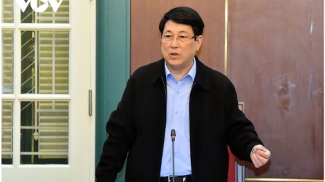 Khua lăn čar Lương Cường mă bruă hŏng Adŭ bruă Khua lăn čar 