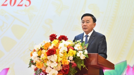 Tơplih ‘nao kơtang bơ̆ jang pơrô̆ pơrôp hơtŏ hăm tơdrong jang jăl jang kĕch mang ‘nao