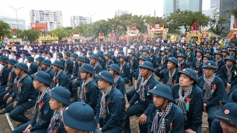 BAN RAYA HCM PEIH NGAK SUMU GAUK HAREI JAO, TADUAN URANG BOL LIN, DALAM PRAONG PRANG HAONG HATAI CHREIH CHRAI OTMANOT