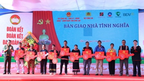 Dak Lak hŏ rgum bơi tât 200 rmen nsum tu jut ngih truh sat