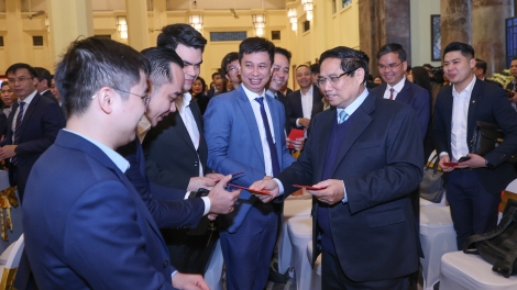 Khua dêh čar ơi Phạm Minh Chính jao bruă akŏ thun kơ sang bruă prăk