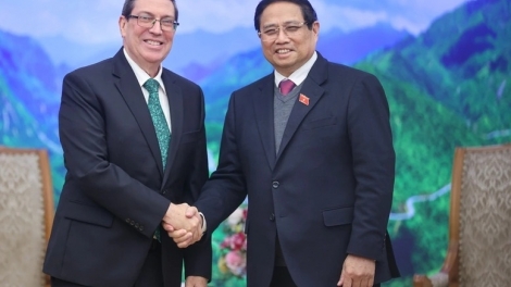 Thủ tướng Phạm Minh Chính sơng pơma dơnuh hăm Kơdră jang Tơbôl Cuba