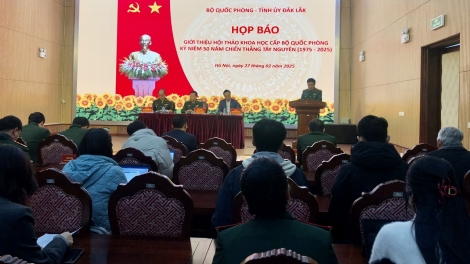 Hiăng vâ tơkŭm po Hôp tơpui tơno Khoa hok leh tơbâ 50 hơnăm Ƀlêi trâng Tây Nguyên
